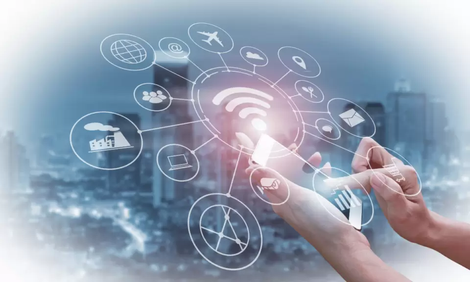 Digitalisasi di Industri F&B : Memanfaatkan Teknologi untuk Keuntungan Bersaing